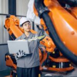 Inteligentne systemy zarządzania produkcją – trendy i innowacje