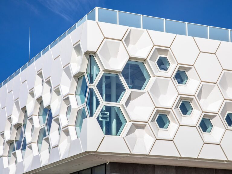 Technologie smart building – przyszłość budownictwa przemysłowego