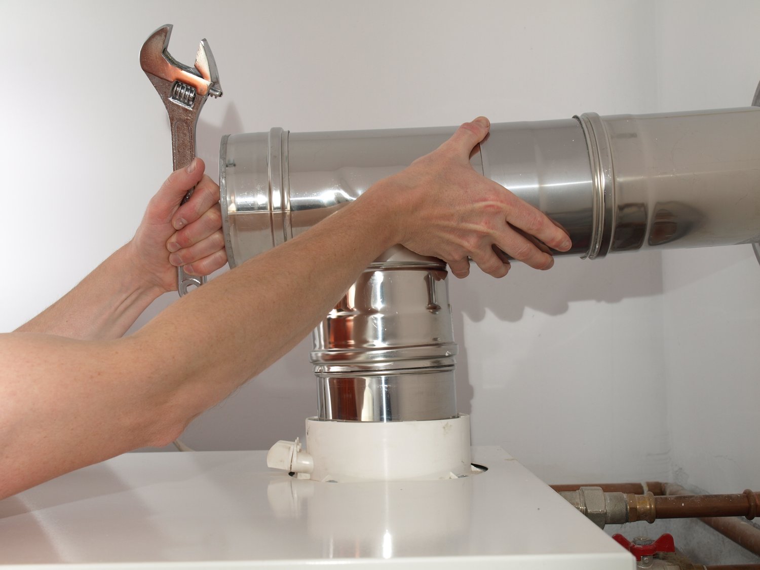 Do czego służy separator powietrza w instalacji CO?