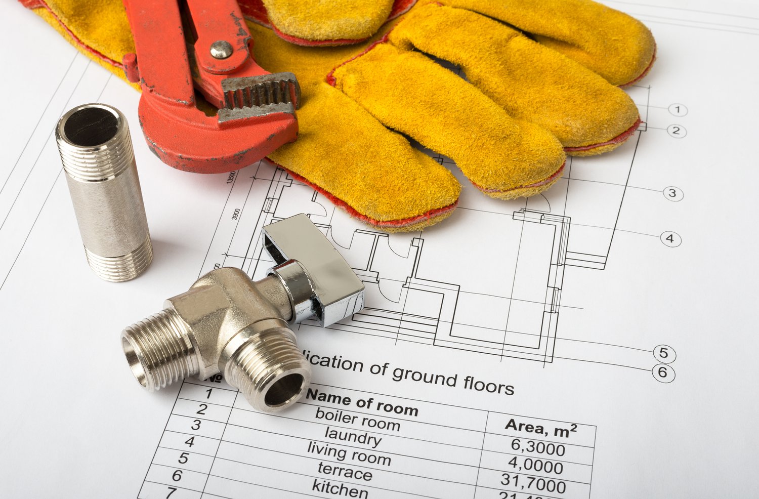 Jak efektywnie projektować i instalować systemy kanalizacji wewnętrznej