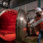 Do czego służy kompensator rurowy i kiedy jest niezbędny w instalacji?