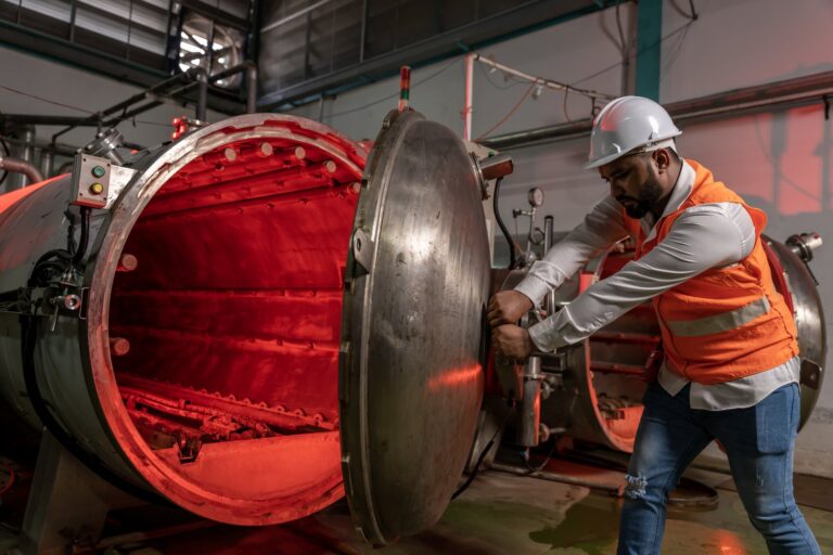 Do czego służy kompensator rurowy i kiedy jest niezbędny w instalacji?