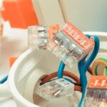Jak prawidłowo wybrać i zainstalować końcówki kablowe dla instalacji elektrycznych
