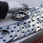 Jak wybrać odpowiednie kołnierze zaślepiające do instalacji przemysłowych