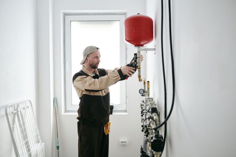 Jak wybrać odpowiedni bufor ciepła dla systemu ogrzewania domu