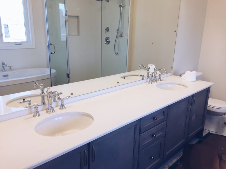 Ile kosztuje wymiana baterii w całej łazience?