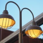 Jak wybrać odpowiedni wysięgnik do słupów oświetleniowych w Twojej instalacji