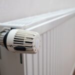 Jak wymienić termostat w kaloryferze bez spuszczania wody?